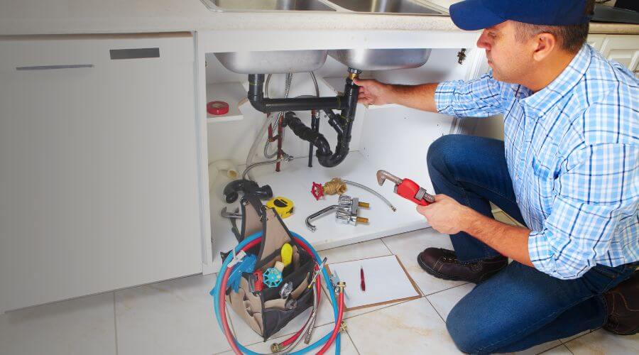 Local expert plumbing services in Davis Junction, IL